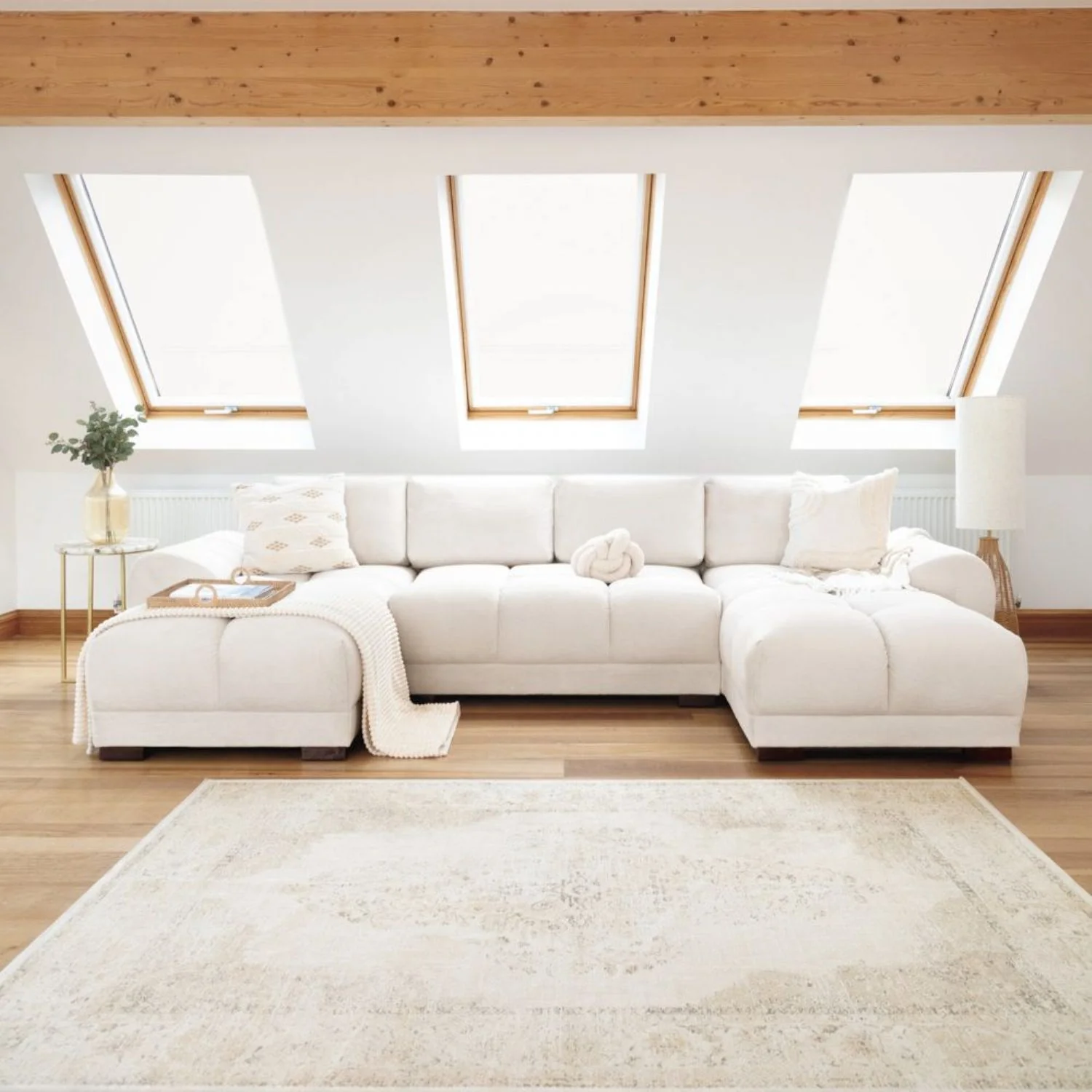 Cream Chenille Fabric Upholstered U Shape Corner Sofa Bed - Image 2
